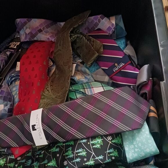 Mystery box 10 ties for only $30 - Picture 2 of 3